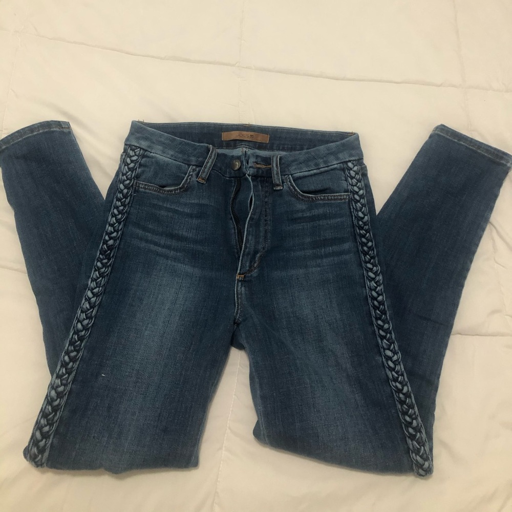 Joe’s Jeans - The Charlie size 27